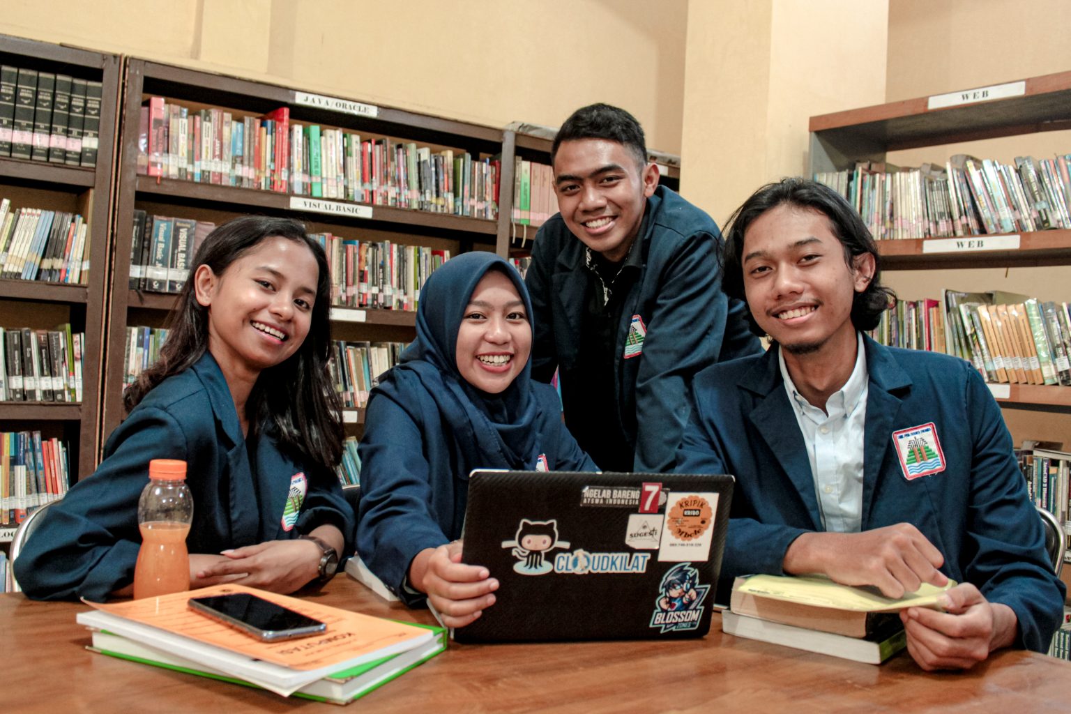 STIMATA – STMIK Pradnya Paramita – The LION Campus